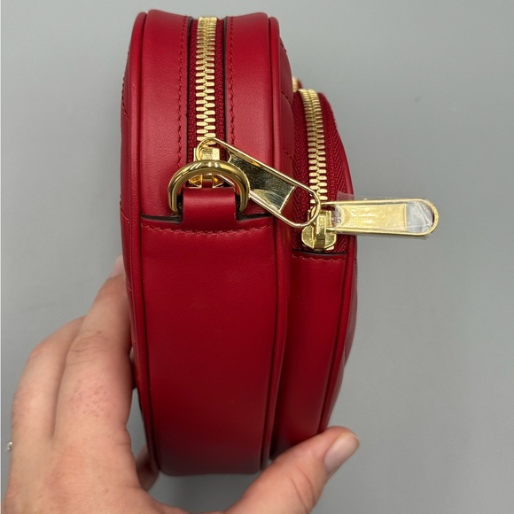 Gucci heart interlocking red crossbody - Picture 6 of 13